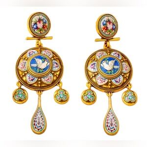 Vintage Retro Floral Pendant Earrings – New in Packaging